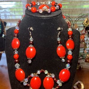 Red set very detailed!!!!!